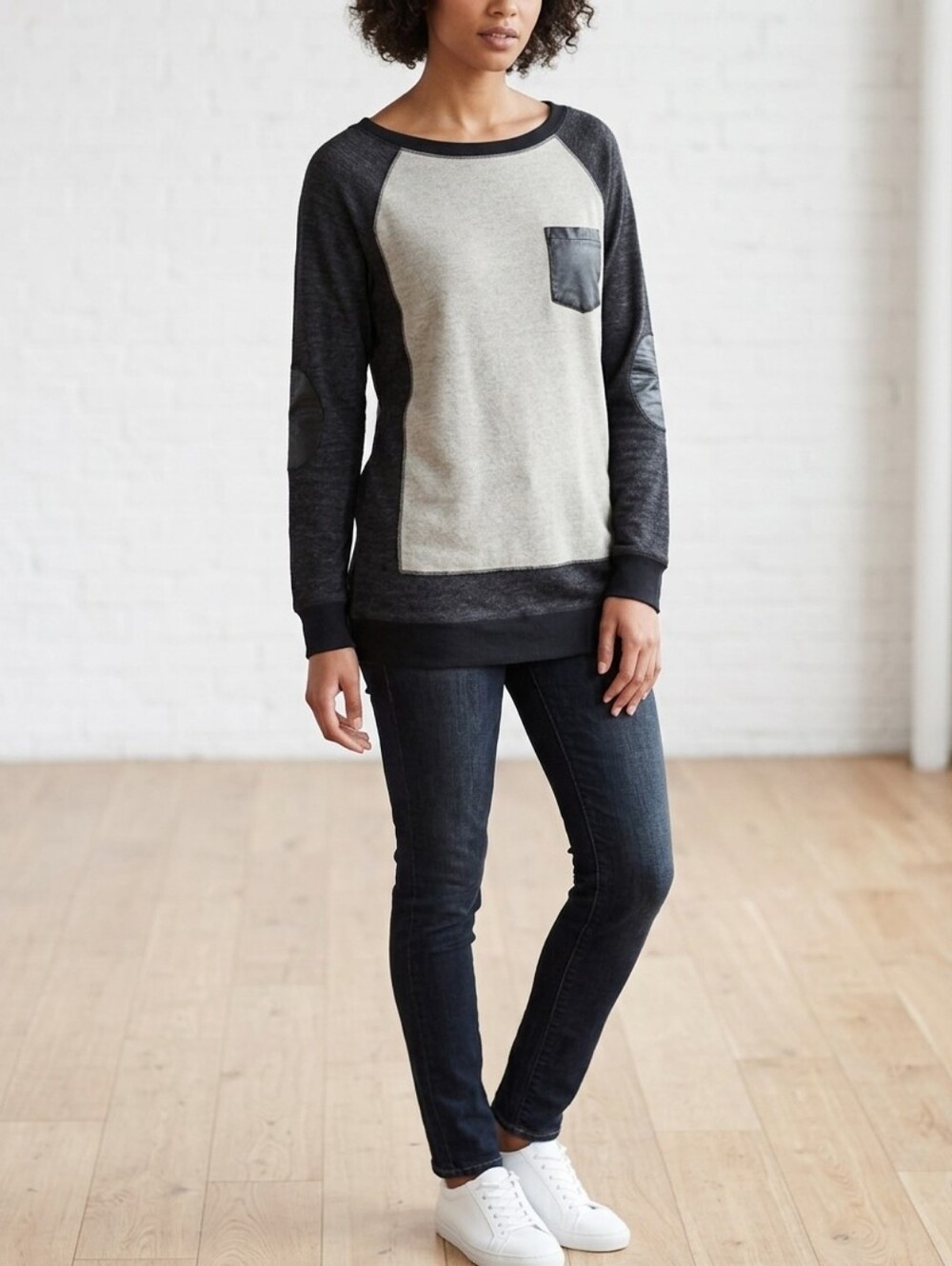 Women's Black and Cream Sweater